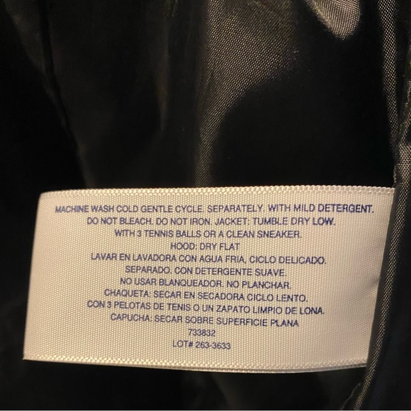 St. John’s Bay Hooded Puff Jacket. GUC Removable hood, warm & cozy - Sz Sm - Picture 10 of 11